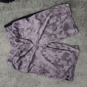 Boys Under Amour Shorts